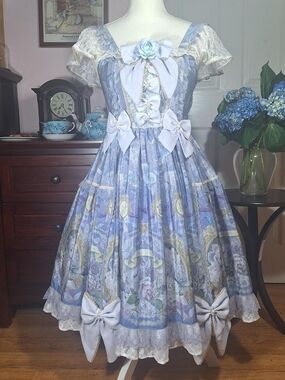 Angelic Pretty Lilac Blue Baroque Rose Print JSK | Classic Lolita